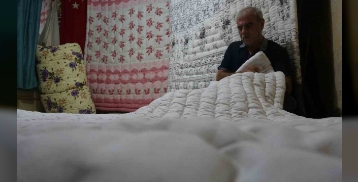 Kilis'te yorgancılık mesleği çıraksız kaldı, ustalar destek bekliyor