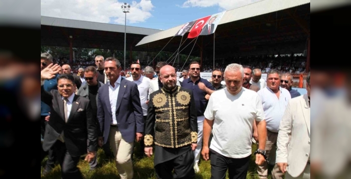 Kırkpınar'da tarih yazıldı: Ufuk Özünlü ebedi ağa oldu!