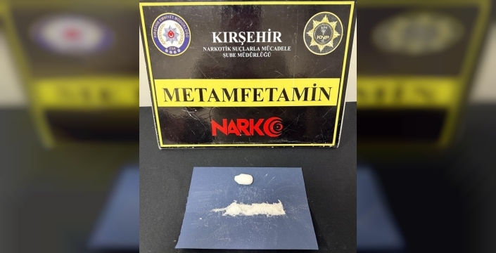 Kırşehir'de zehir tacirlerine nefes aldırmadılar: 5 kişi suçüstü yakalandı