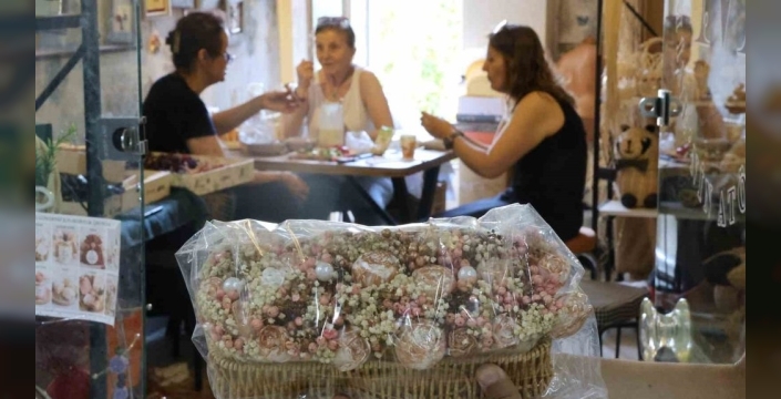 Kırşehirli 3 kadın, hobilerini ticarete döktü: Sabun bazından sanat eserleri!
