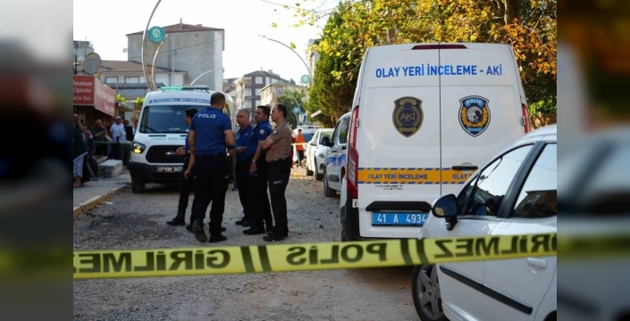 Kocaeli'de inşaat iskelesinden düşen işçi hayatını kaybetti