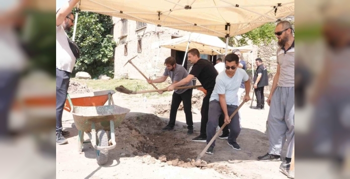 Konuralp Antik Tiyatrosu, restorasyona hazırlanıyor: Tarih gün yüzüne çıkıyor