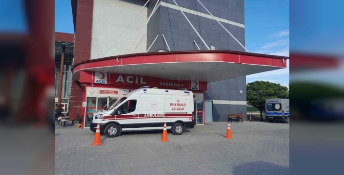 Konya'da motosiklet kazası: İki motosiklet ve bir yaya yaralandı