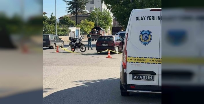 Konya'da trafik kazasında hayatını kaybeden öğretmen, sevenlerini yasa boğdu