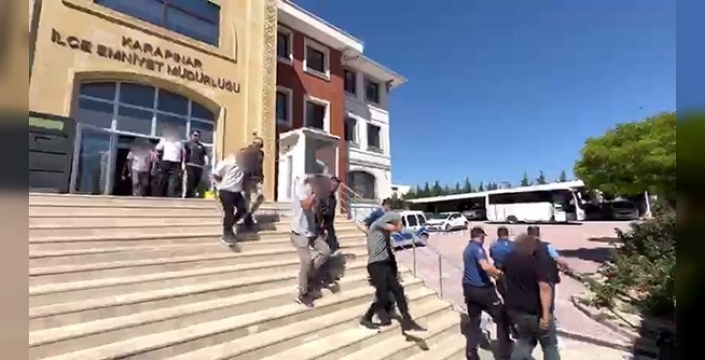 Konya'da uyuşturucu şebekesine darbe: 25 şüpheli yakalandı