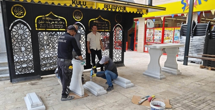 Kulu Merkez Camiine 3 musalla taşı konuldu