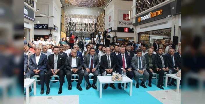 Kumsmall AVM'de 24 yeni mağaza açılışı coşkuyla kutlandı
