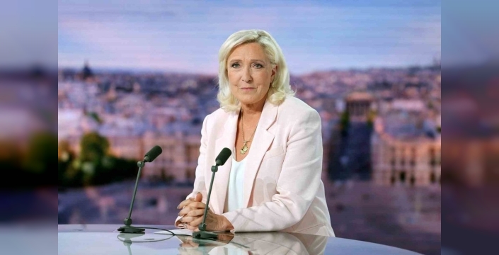 Marine Le Pen, yolsuzluk suçlamalarına rağmen cumhurbaşkanlığı adaylığını açıkladı