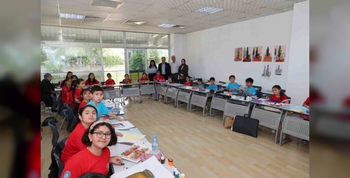 Melikgazi'de yaz kursları büyük ilgi görüyor