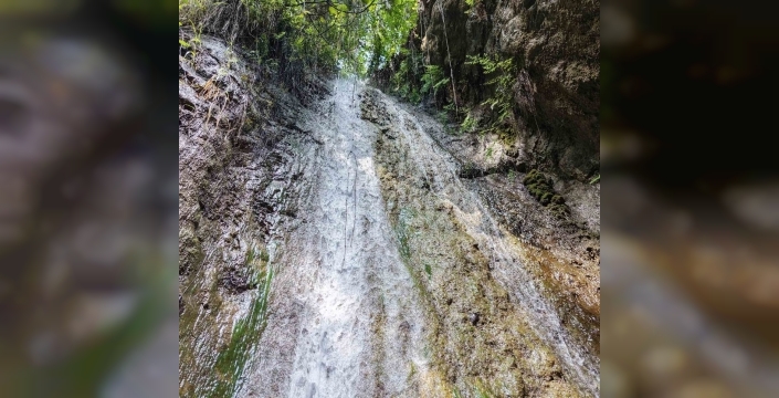 Mersin'deki Koramşalı şelalesi bu yıl coşku dolu bir akış sergiliyor