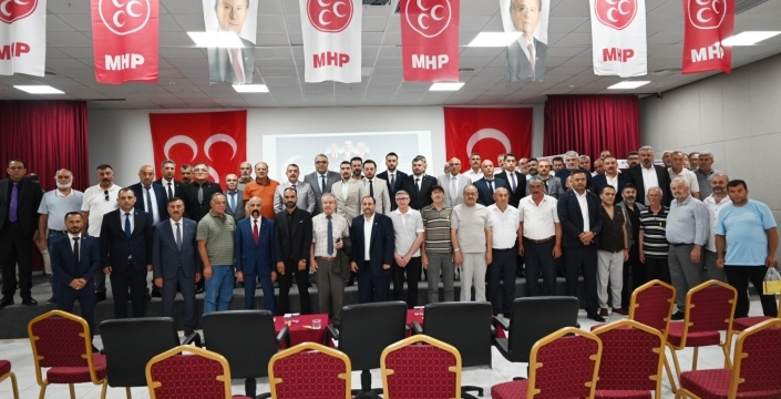 MHP Sarayönü İlçe Kongresi tamamlandı: Mehmet Kozan güven tazeledi