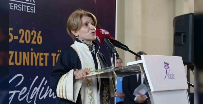 Mühendisler ve bilim insanları mezuniyet coşkusu yaşadı