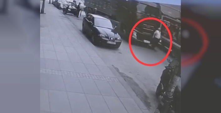 Ordu'da yürek burkan kaza: Tırın altında kalan yaşlı adam kurtarılamadı