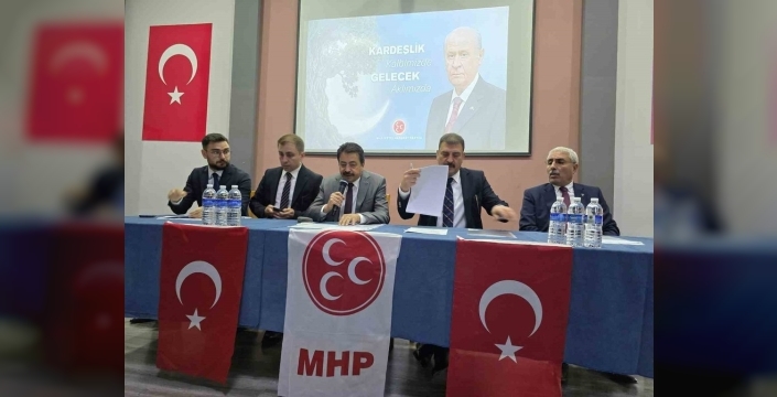 Orhaneli MHP'de bayrak değişimi: Yunus Aydoğdu görevi devraldı