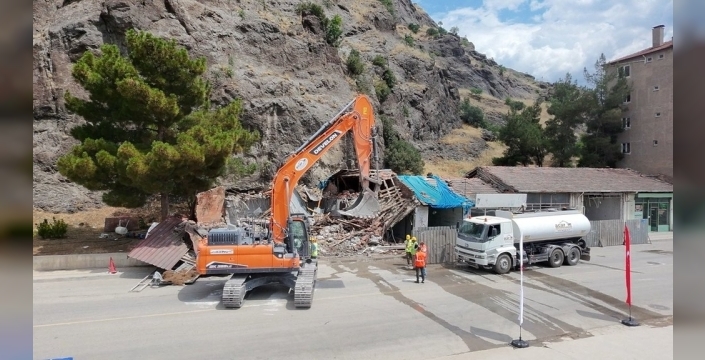 Osmancık Kalesi eteklerindeki 98 bina tarihe karışıyor: Yerine devasa park geliyor