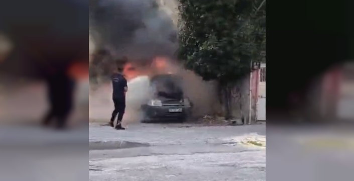 Osmaniye'de park halindeki hafif ticari araçta yangın paniği