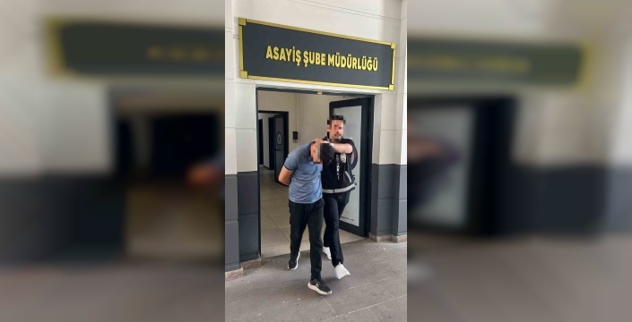 Polis maskeli dolandırıcı kandırıldı, 600 bin TL'lik vurgun girişimi çökertildi!
