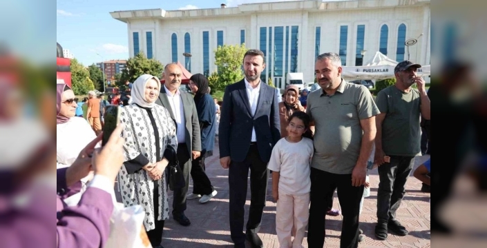 Pursaklar'da çocuklar için mutluluk dolu bir şenlik başladı
