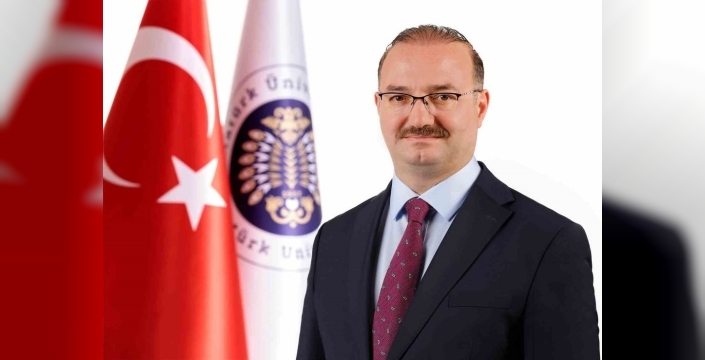 Rektör Hacımüftüoğlu'ndan 15 Temmuz mesajı: Birlik ve beraberlik ruhunu yaşatacağız