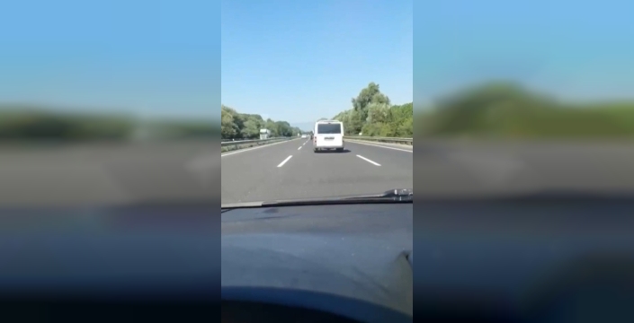 Sakarya'da göçmen kaçakçılığı operasyonunda 9 düzensiz göçmen yakalandı