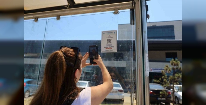 Sakarya'da toplu taşımaya dijital dokunuş: QR kodlu akıllı duraklar hizmette