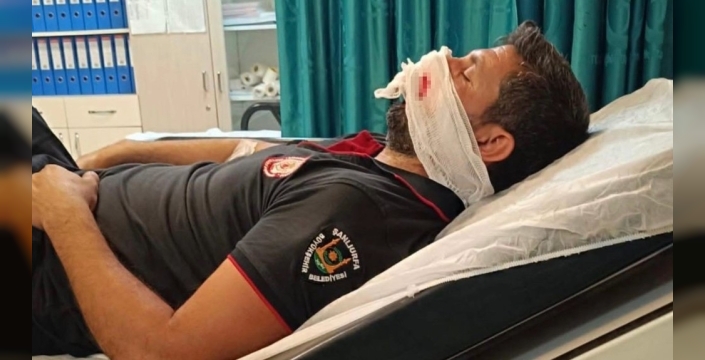 Şanlıurfa'da beklenmedik kaza: İtfaiye aracının lastiği patladı, bir personel yaralandı
