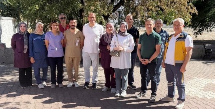Sarayönü'nde duygusal veda! Dr. Tuba Çakıreli uğurlandı