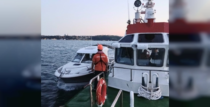 Sarıyer açıklarında su alan tekne, Kıyı Emniyeti tarafından kurtarıldı