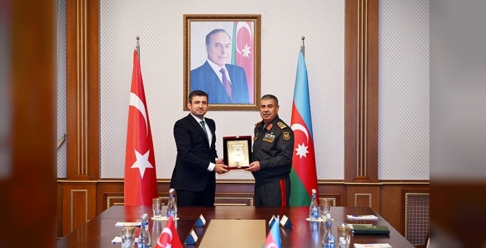 Selçuk Bayraktar, Azerbaycan Savunma Bakanı Hasanov ile kritik görüşme gerçekleştirdi