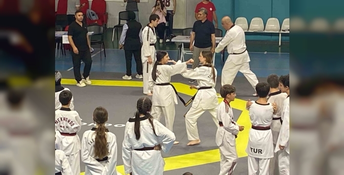Semanur Duran, 18 yaşında taekwondo'da 2. DAN derecesini kazandı