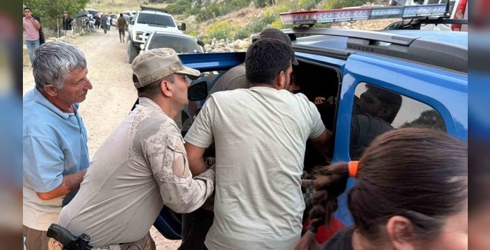Şenlikte talihsiz anlar: Jandarma yaralı kadına hızır gibi yetişti