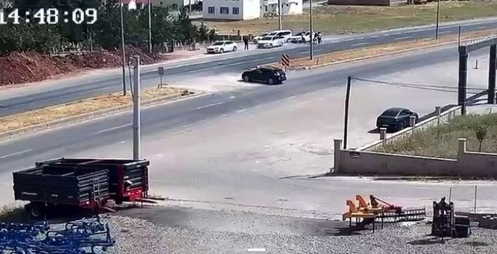 Siirt'te kan donduran akraba dehşeti: Araçla amcasını ezdi, dehşet kamerada