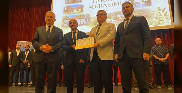 Sinop'ta cami bahçeleri güzelleşti: 119 din görevlisine takdir