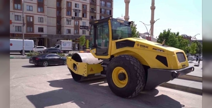 Şırnak Belediyesi'nden altyapı hamlesi: Yeni silindir araç filoya katıldı
