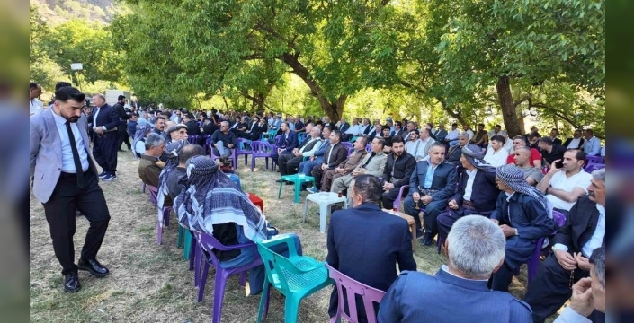 Şırnak'ta muhteşem düğün: 35 koyun kesildi, 6 milyon lira takı takıldı