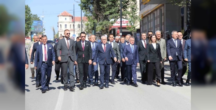 Sivas Madımak anması: Yıllar sonra bile yüreklerdeki acı taze