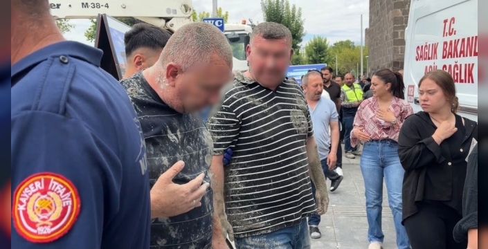 Şok anlar! Beton mikseri pompasından fışkıran harç 5 kişiyi hastanelik etti