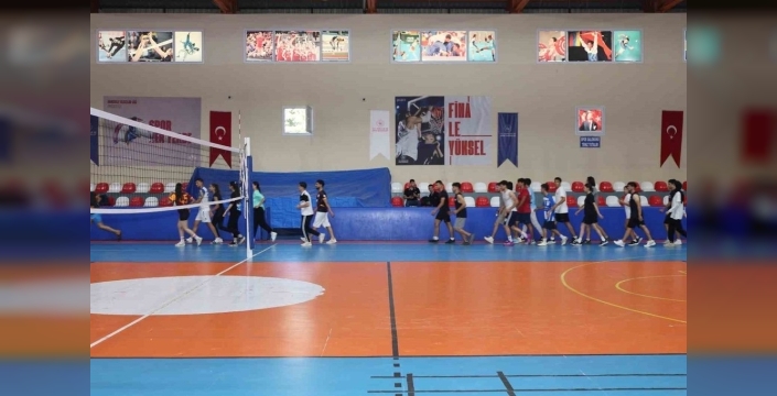 Sporun ışığı 80 genci aydınlattı, hayallerine kavuşturdu
