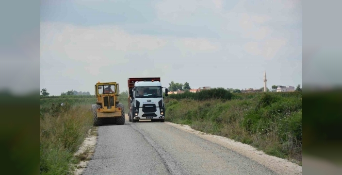 Tarsus kırsalı yolları yenileniyor: 12 kilometrelik sathi asfalt hamlesi tamamlandı