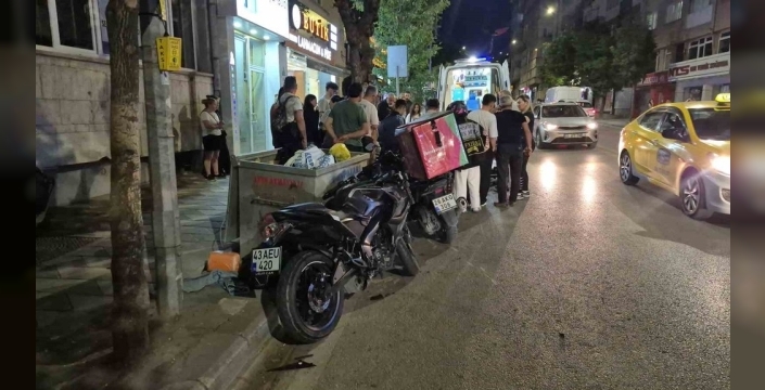Tek teker bisikletli çocuklar yüzünden kaza yapan motosikletli genç hastanelik oldu