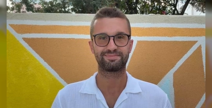 Tekirdağ'ın omzunda bir dost: Saksağan, şehrin sevimli maskotu oldu