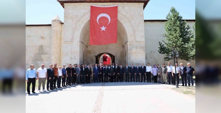 Tercan'da 15 Temmuz ruhu fotoğraflarla ölümsüzleşti
