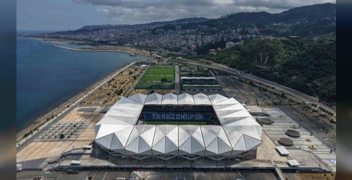 Trabzonspor'un stadyumu yeni sezona hızla hazırlanıyor