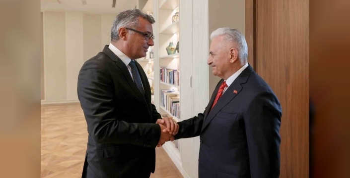 Tufan Erhürman ve Binali Yıldırım, KKTC'de bir araya geldi