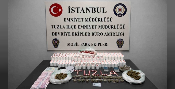 Tuzla'da uyuşturucu tacirleri dron ile takip edildi, 3 zanlı yakalandı
