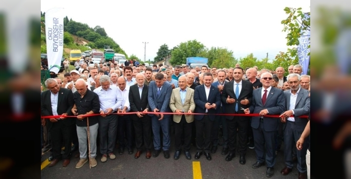 Ulubey'de 5 kilometrelik grup yolu sıcak asfalta kavuştu, ulaşım rahatladı