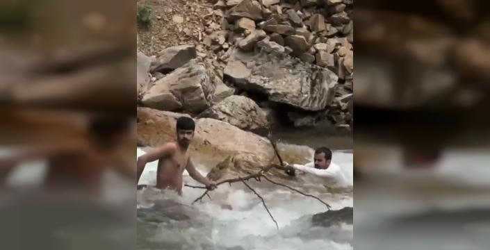 Uzungöl'de Haldizen Deresi'nde nefes kesen kurtarma operasyonu: İki turist akıntıya kapıldı