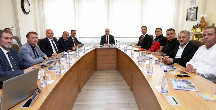 Vali Akın Beyşehir'de Düğmeye Bastı: Yatırımlar Masaya Yatırıldı