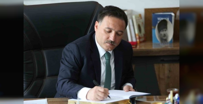 Vali Çiçek: 15 Temmuz, aziz milletimizin destanı