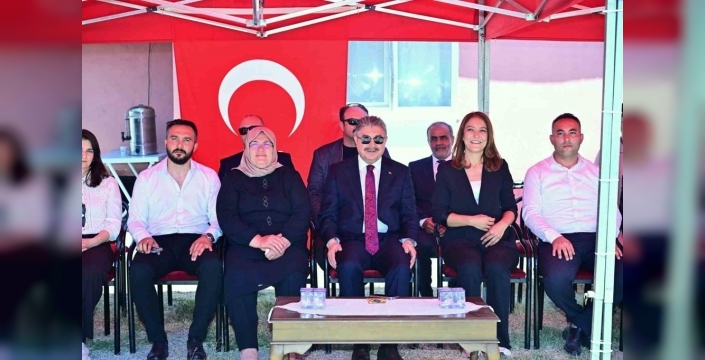 Vali Yılmaz, 15 Temmuz şehidi Fatih Dalgıç'ın ailesini yalnız bırakmadı